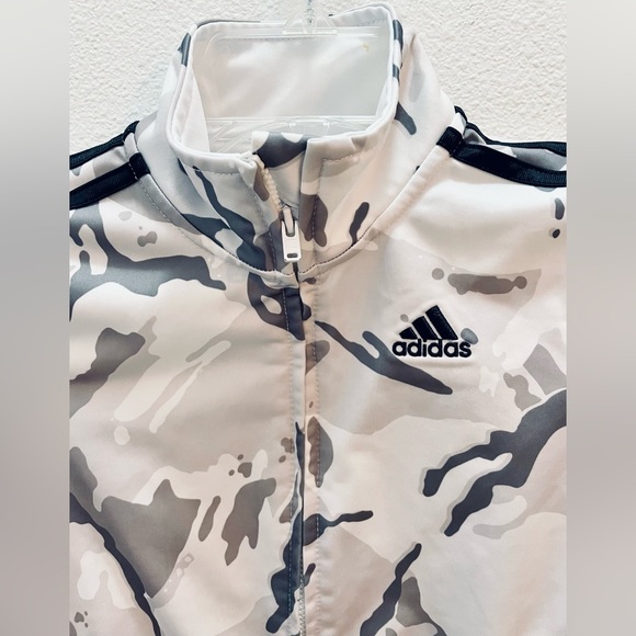 Adidas Boys Track Jacket White Camouflage Full Zip Up Jacket Sz 5 - Picture 2 of 5